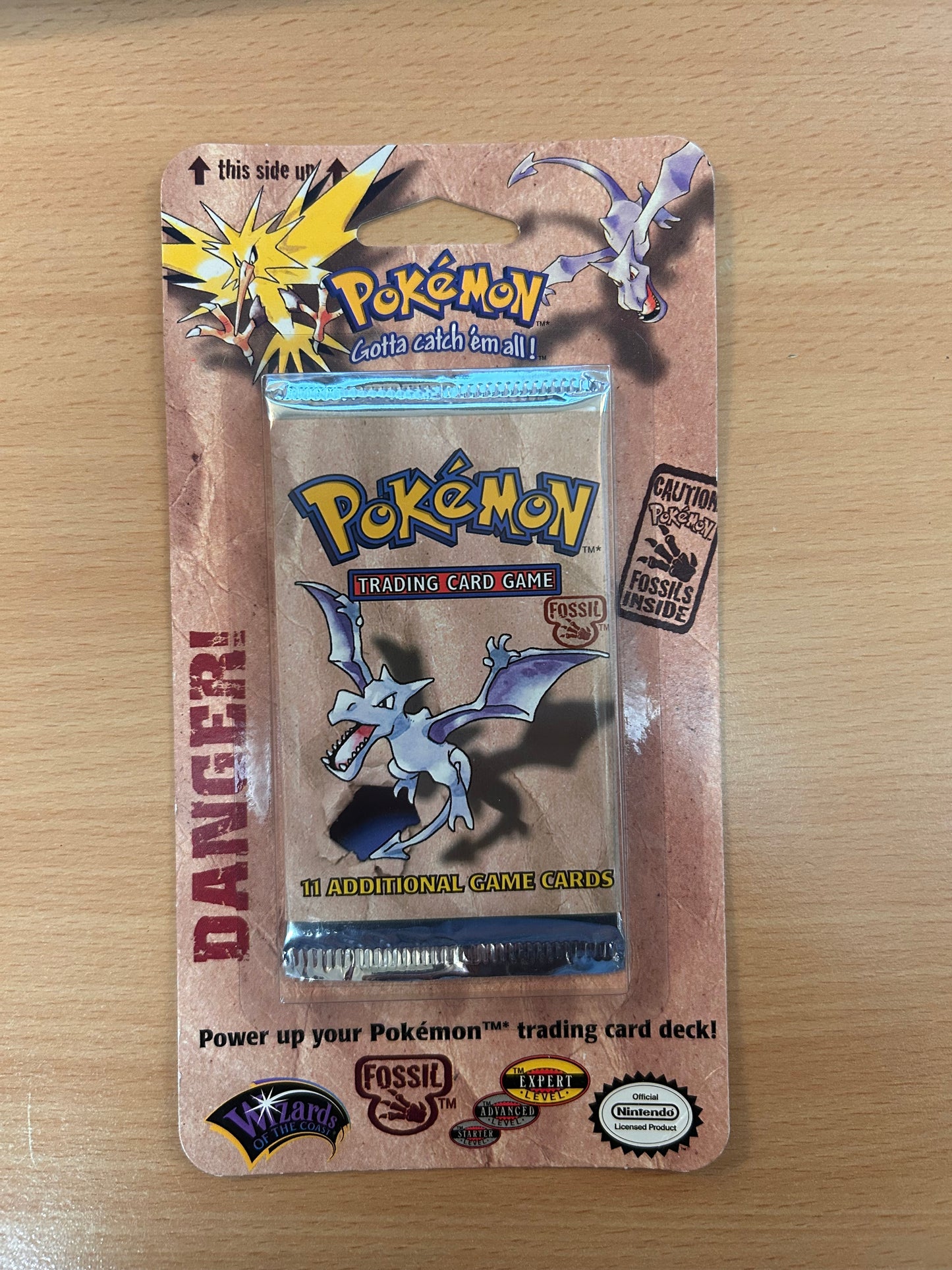 Pokemon Fossil Blister Booster Pack Areodactyl (FRESH)